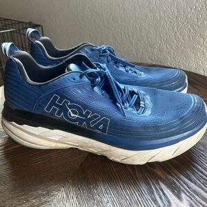 HOKA Bondi 6